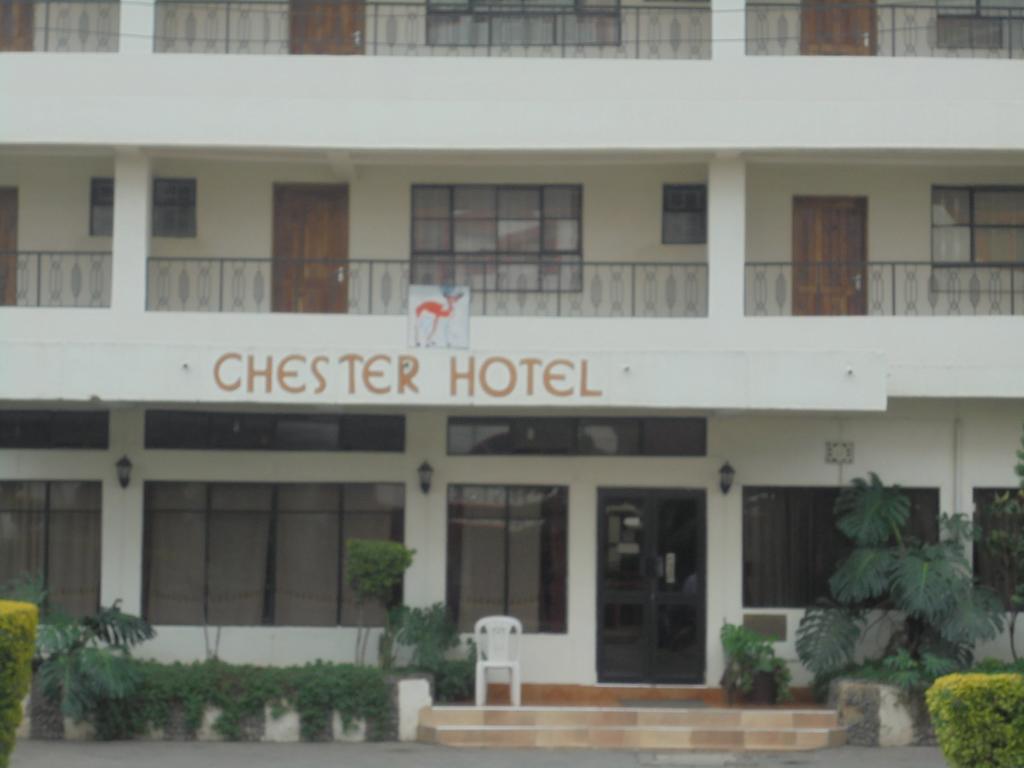 Chester Hotel นาคูรู ภายนอก รูปภาพ